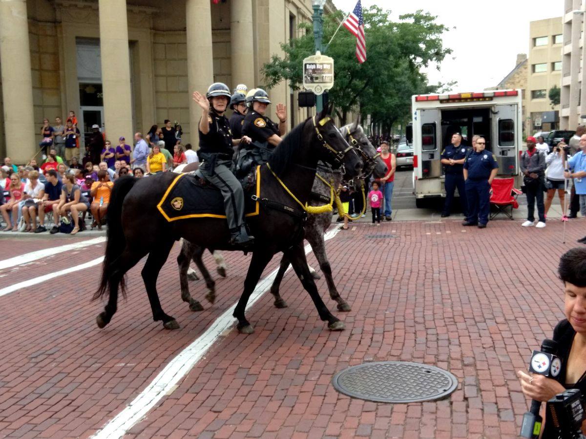 Hall of Fame Timken Grand Parade 2015 ..Gary Rivers